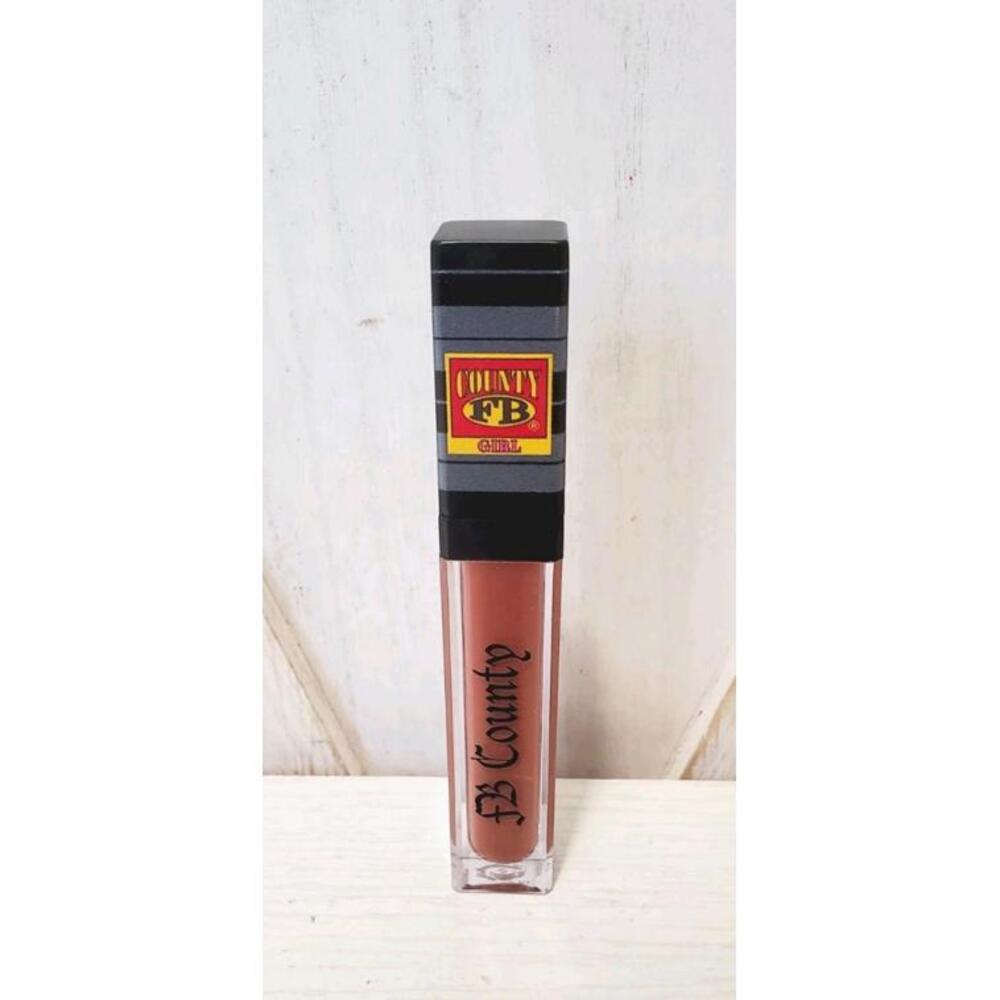 FB County Lip Stick Morena New No Box